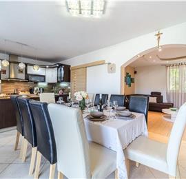 6 bedroom villa with pool in Milna, Brac Island sleeps 11